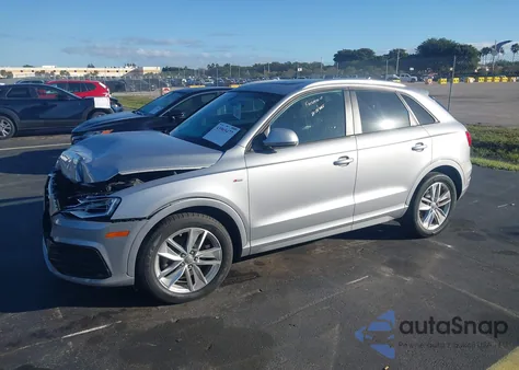 2018 Audi Q3 2.0T Premium/2.0T Sport Premium z USA, uszkodzony, nr VIN WA1BCCFS0JR013056